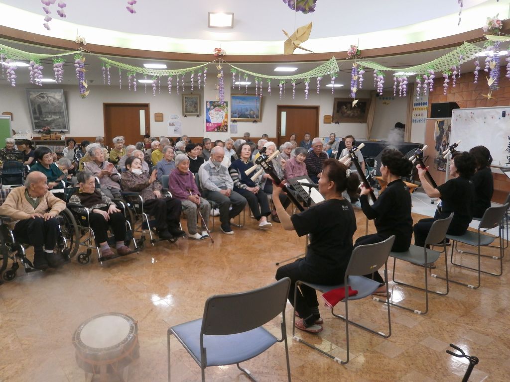 5月　大塚社中　三味線ボランティア