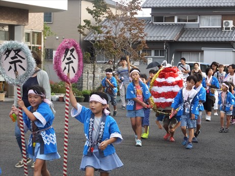 子ども神輿がやって来た！