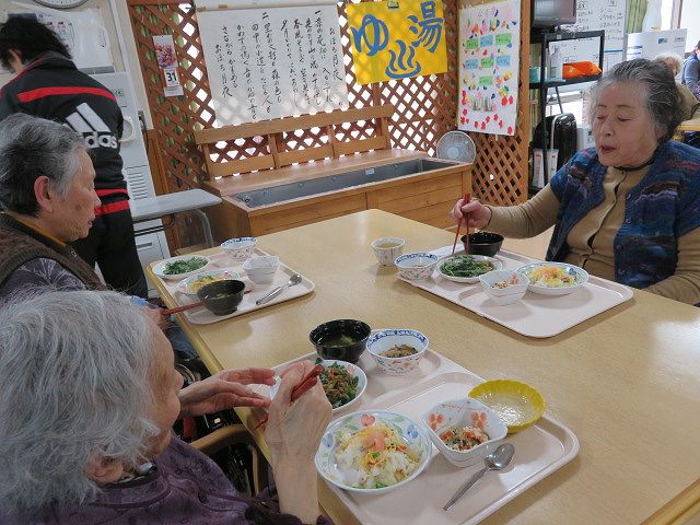 美味しい～よもぎの天ぷら