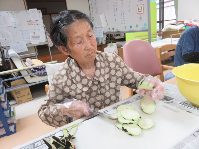 ナスの鉄板焼き！