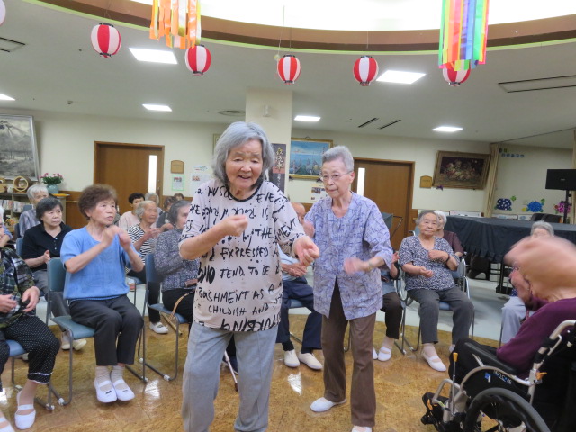 盆踊りの練習とかき氷