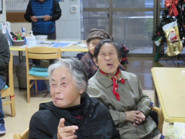 大きなお口を開けて！