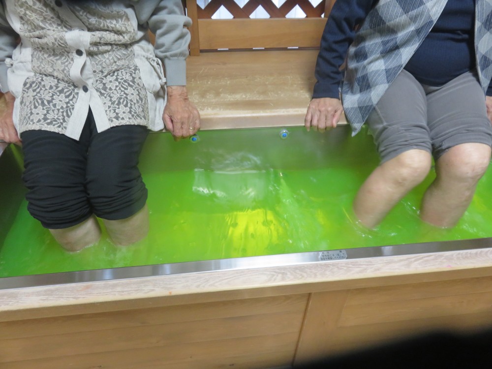 足湯で癒し湯