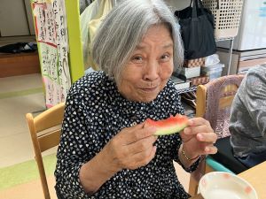 夏の風物詩とレクリエーションで元気よく
