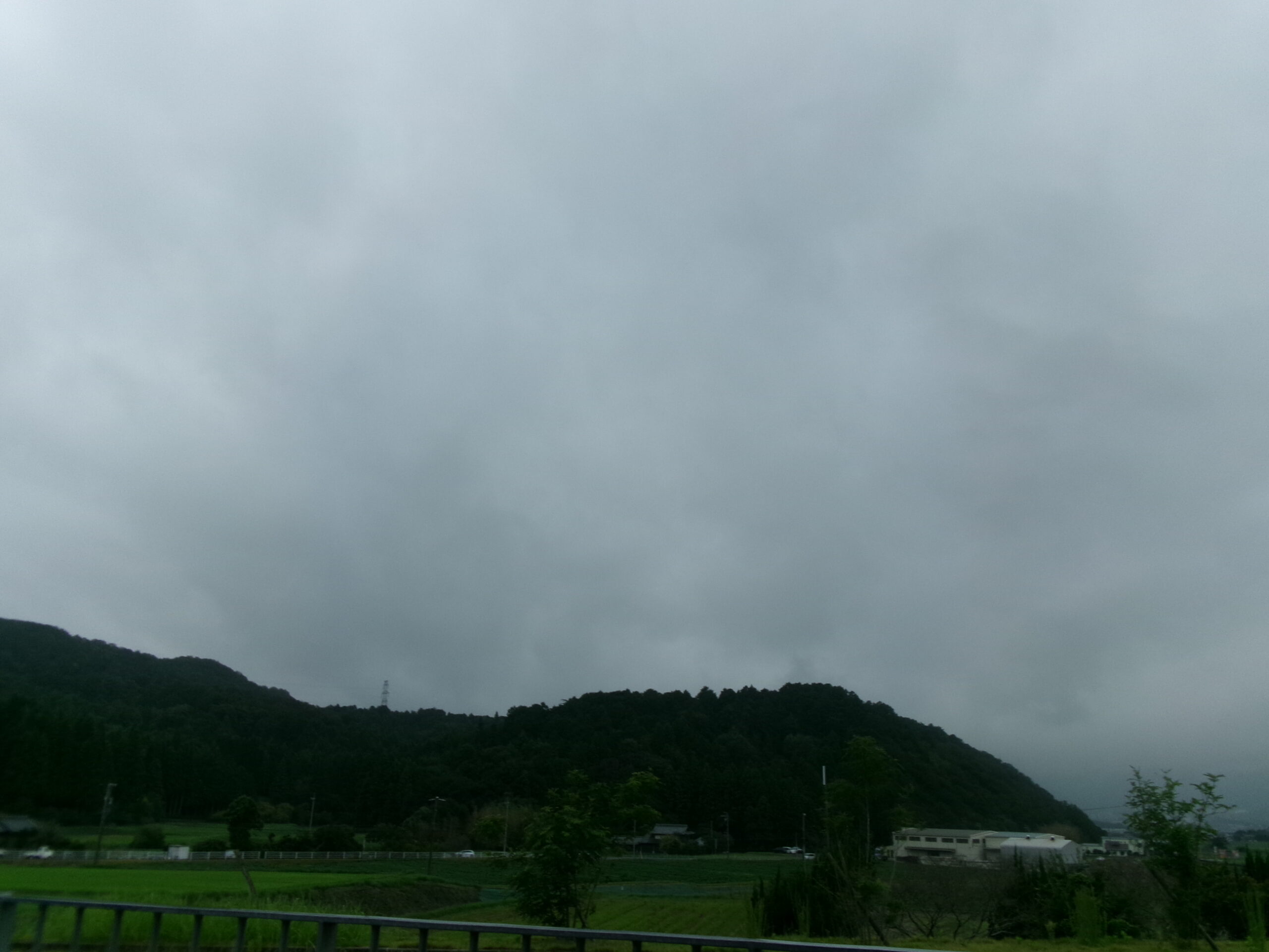 どんよりした空模様