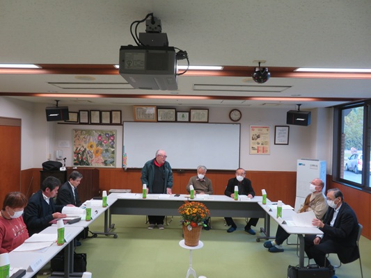 理事会が開催されました。