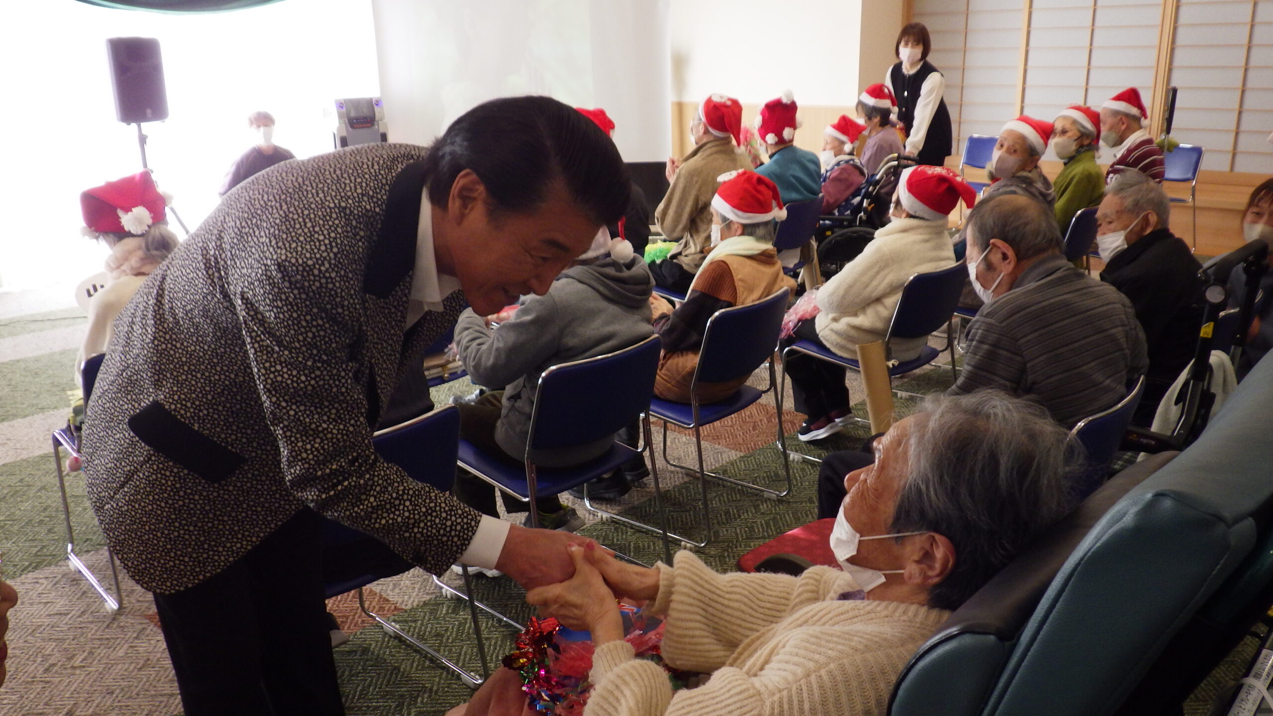 山崎ていじさん歌謡ショー at クリスマス会