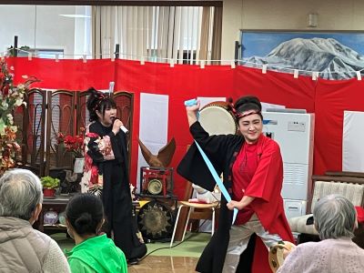 今年最初のてるてる座の公演