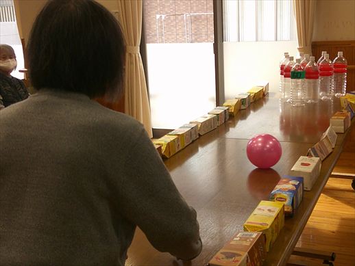 今日はボーリングです！