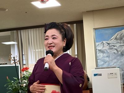 てるてる座