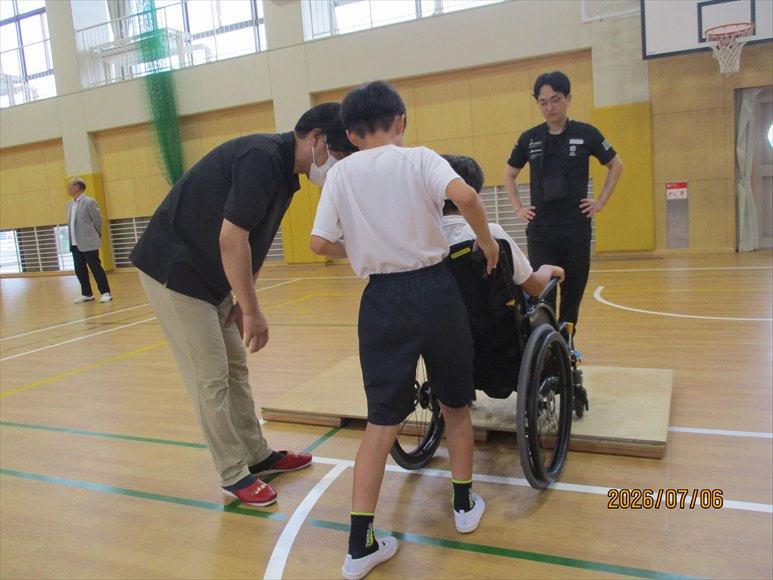 小野小学校福祉体験学習