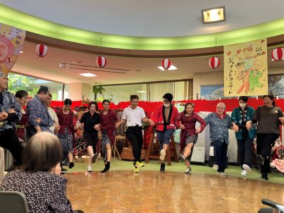 敬老月間第一弾　初めての企画のファッションショー